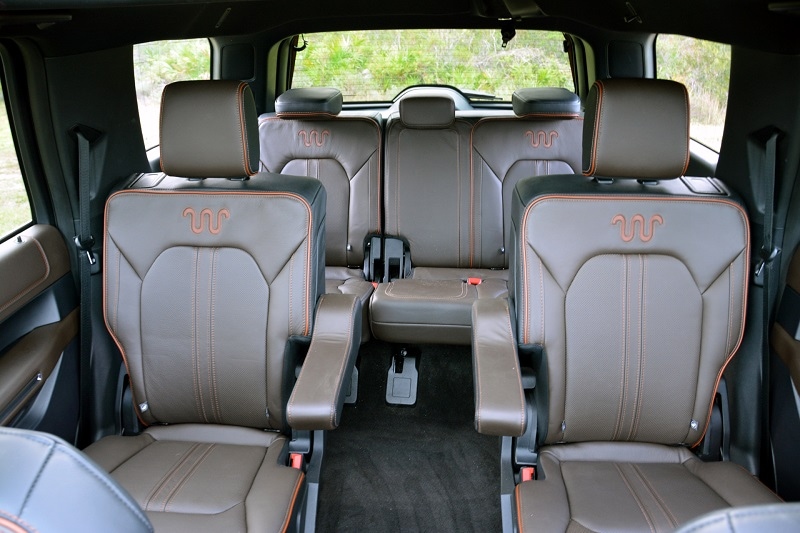 Exterior view of the 2020 Ford Expedition King Ranch