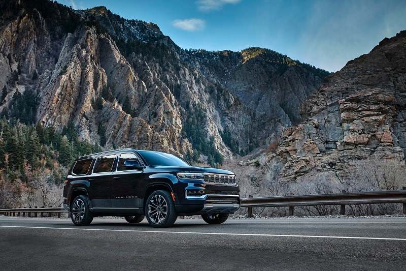 Exterior view of the 2022 Jeep Wagoneer