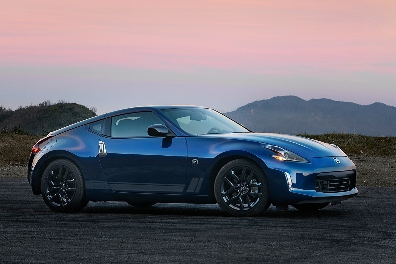 Exterior view of the Nissan 370Z trim package