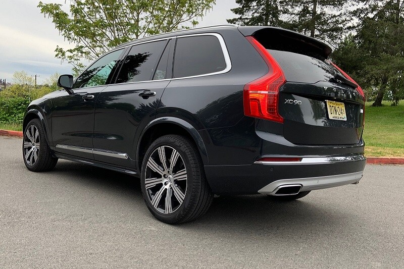 Exterior view of the Volvo XC90 T8 Inscription