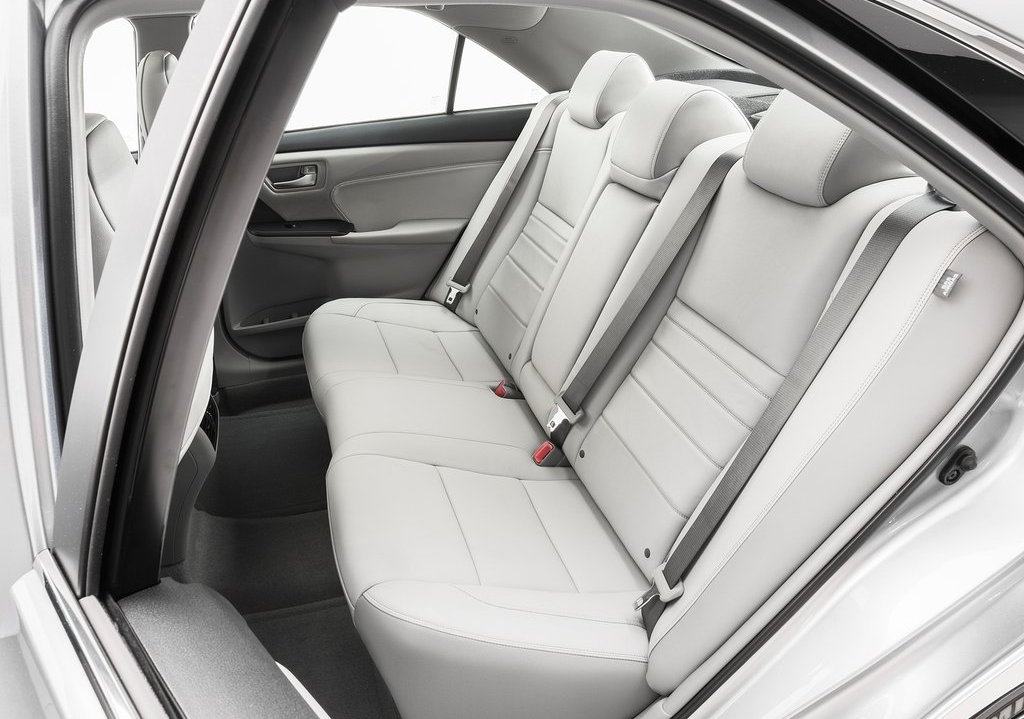 Rear Legroom Battle Of Mid Size Sedans Autonation Drive