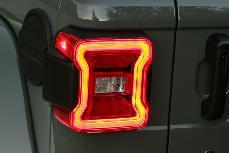 The Jeep Active Safety Group contained a rear parking assistance setup as well as blind spot monitoring and cross-path detection.