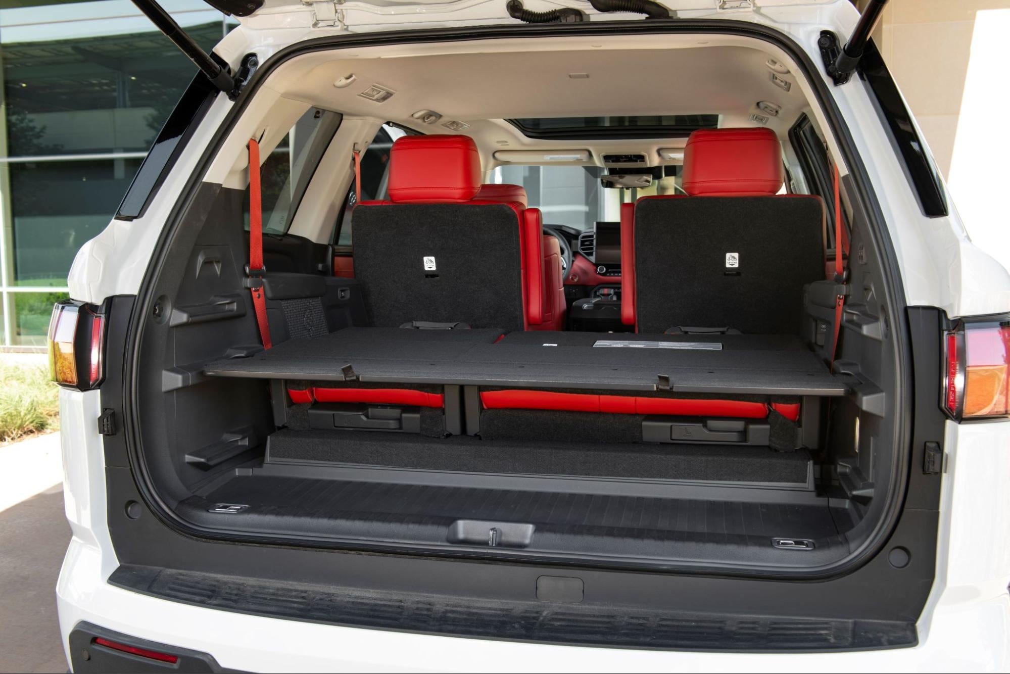Toyota Sequoia Models Image 3