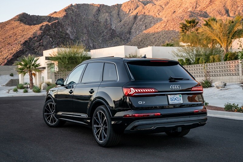 Exterior view of the 2020 Audi Q7