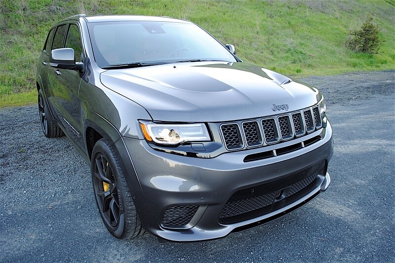 Until you want it to be a grizzly, the Cherokee Trackhawk is a total teddy bear.