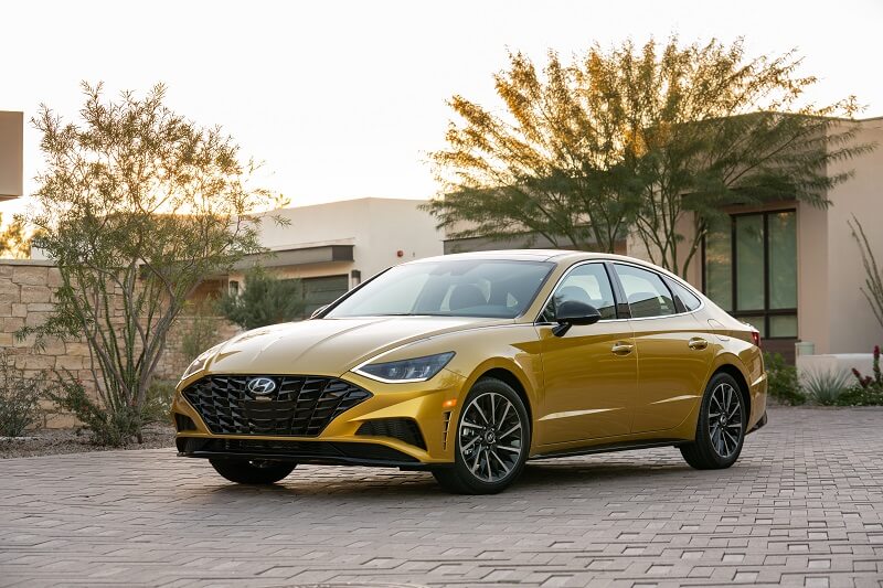 The Hyundai Sonata punches well above its weight, so don’t let it fly under your radar.