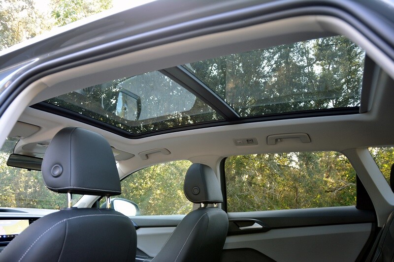 Interior view of the Volkswagen Taos SE