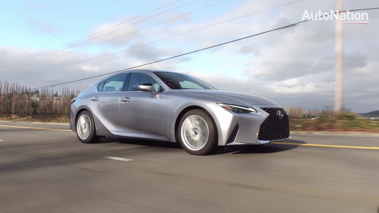 Lexus is300 2021