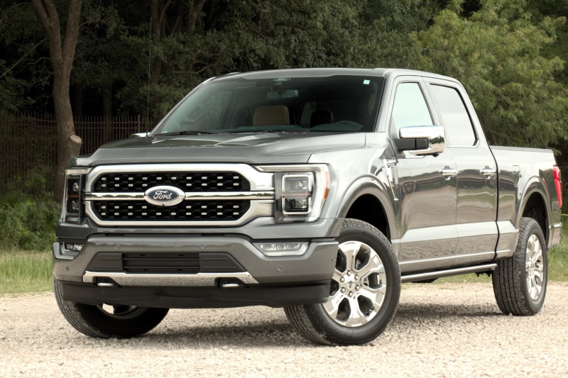 Exterior view of the 2021 Ford F-150 Platinum 4X4
