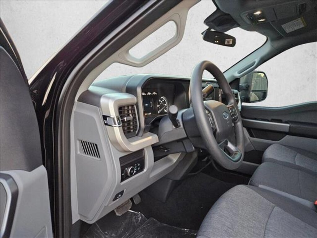 New 2026 Ford F-250 XL Truck Crew Cab