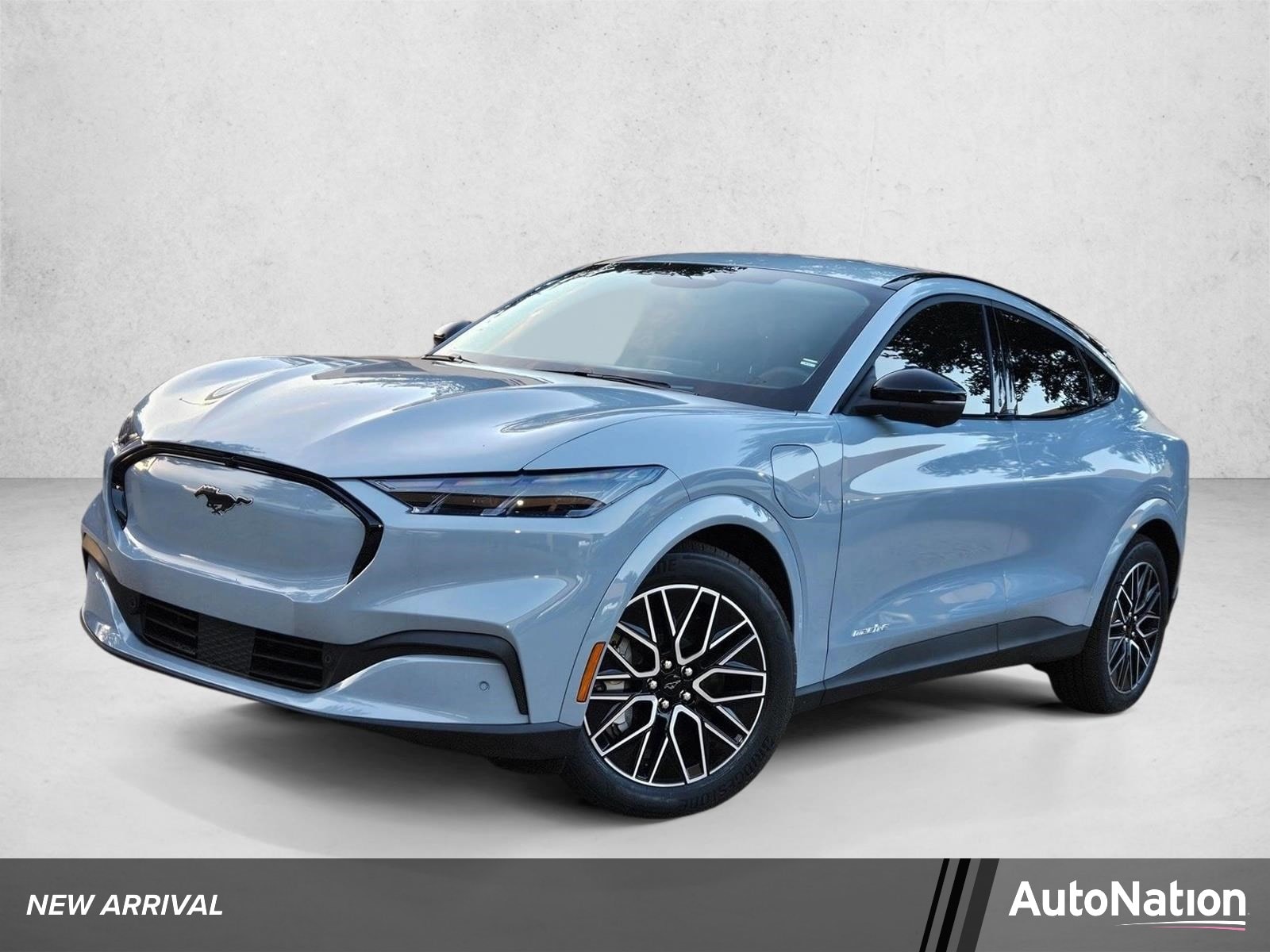 2026 Ford Mustang-Mach-e Premium's photo
