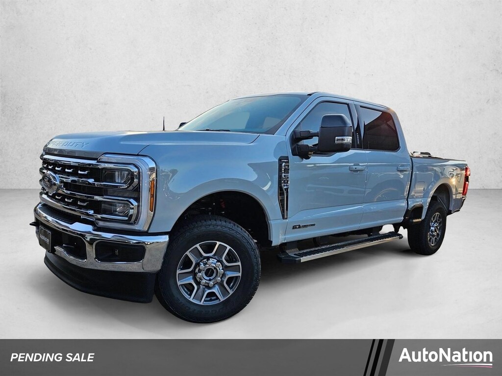 New 2026 Ford F-250 LARIAT Truck Crew Cab