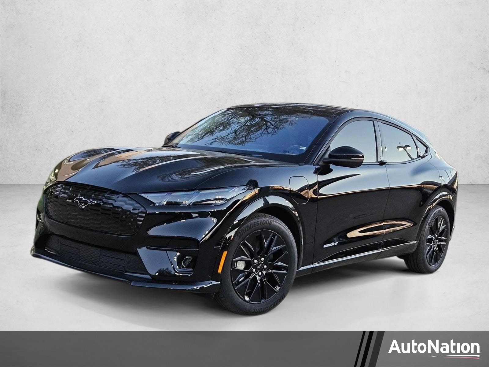 2026 Ford Mustang-Mach-e Premium's photo