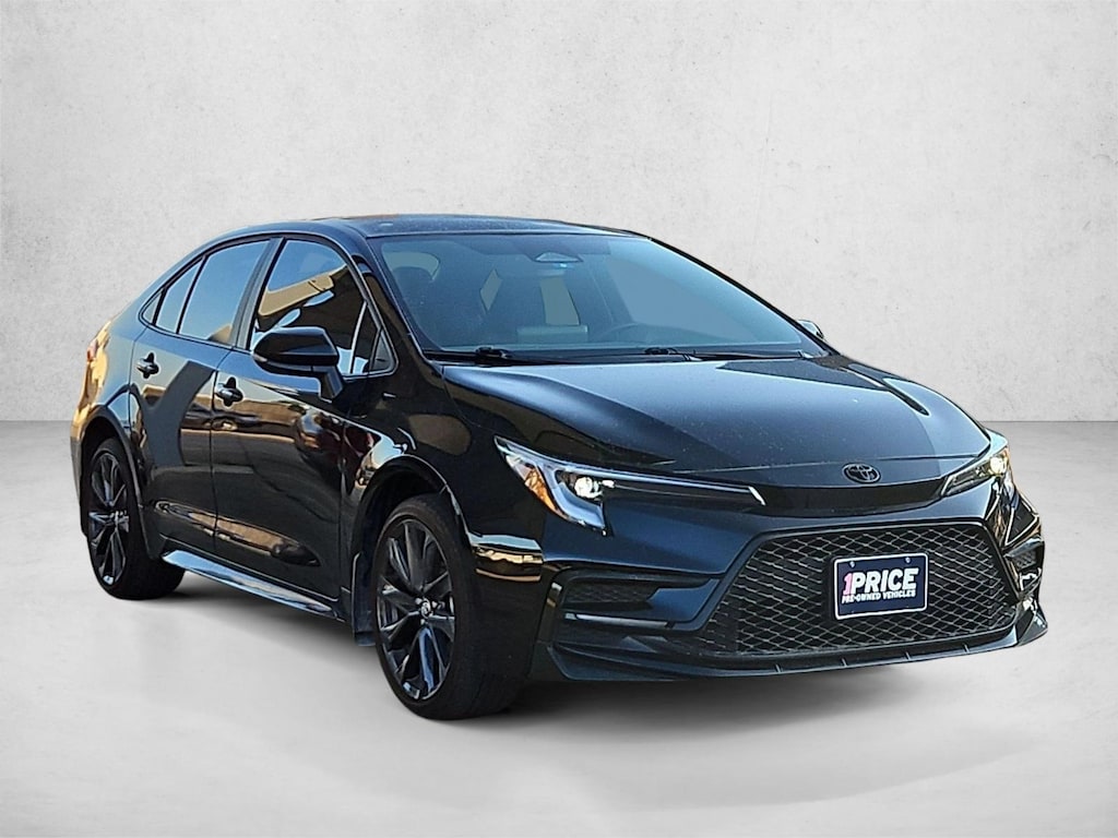 Used 2025 Toyota Corolla SE Sedan