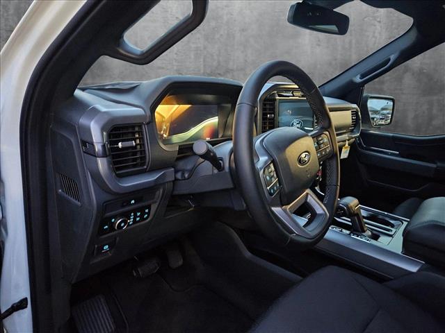 2025 Ford F-150 XLT photo 3
