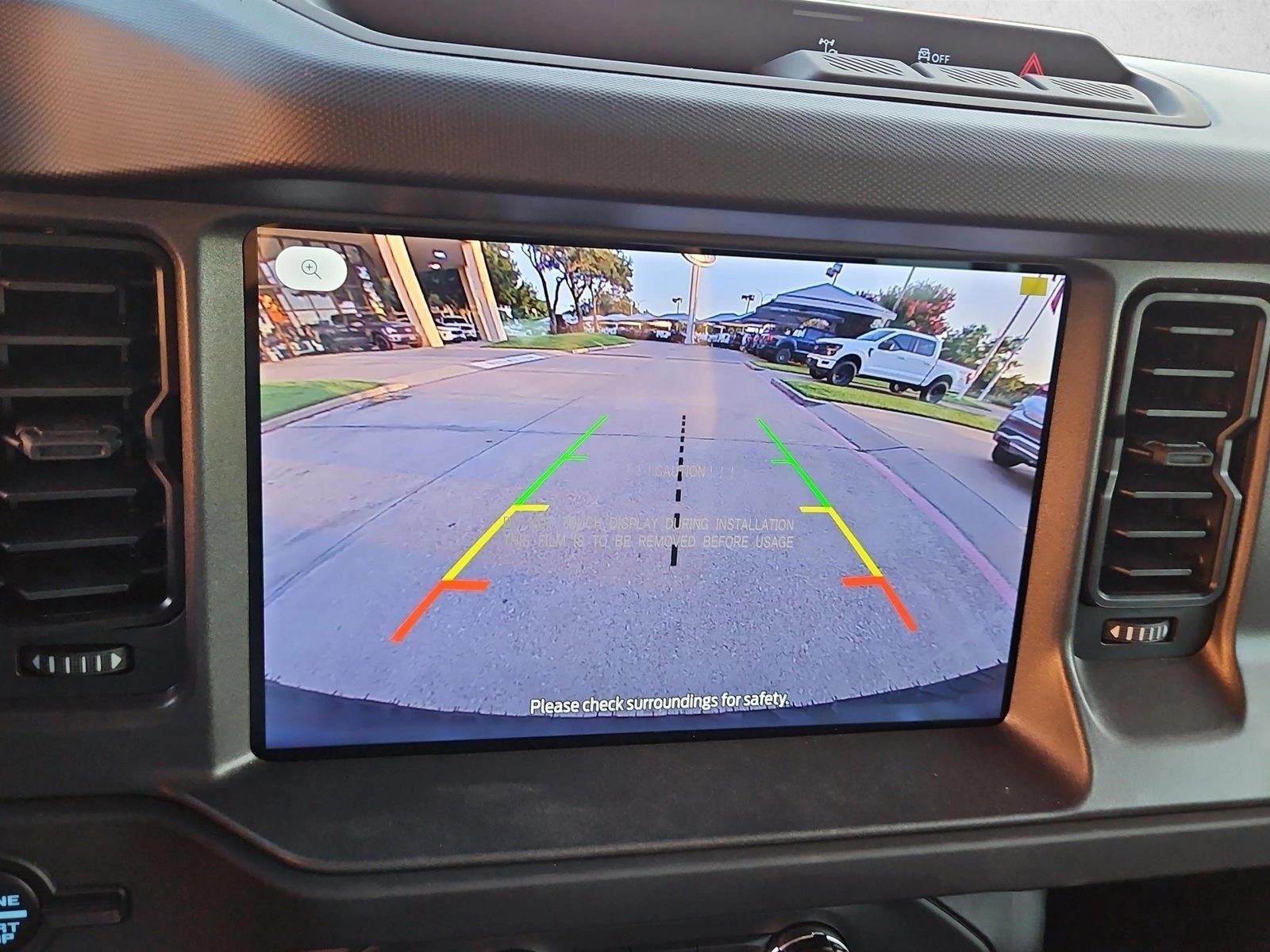 2025 Ford Bronco 4-Door Base - Photo 16