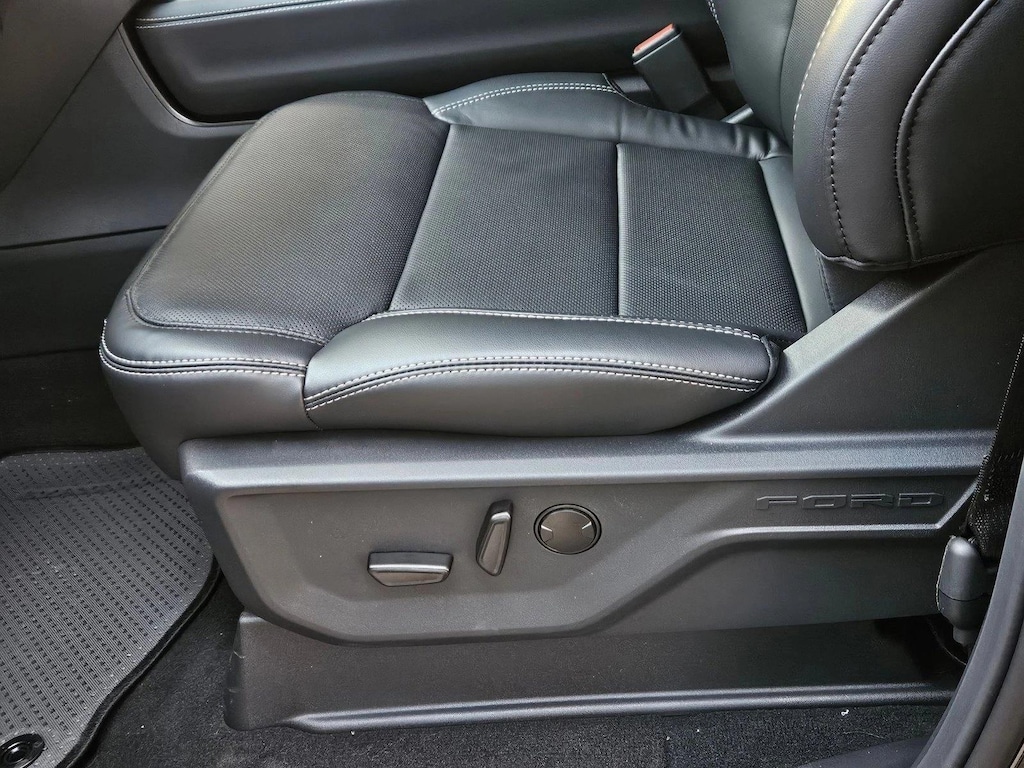 New 2026 Ford Expedition Platinum SUV