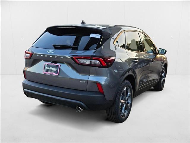 2025 Ford Escape ST-Line photo 2
