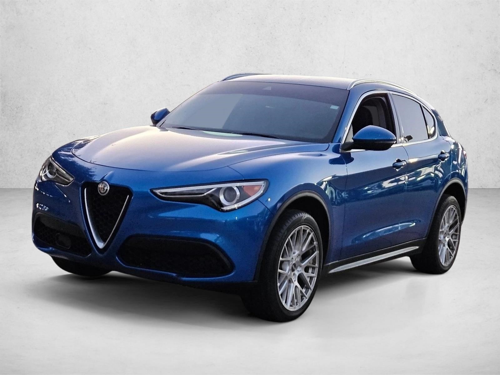2021 Alfa Romeo Stelvio Base