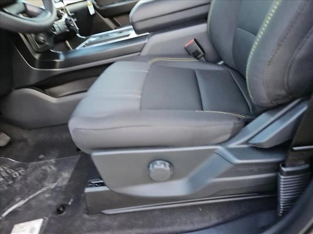 2025 Ford F-150 STX photo 4