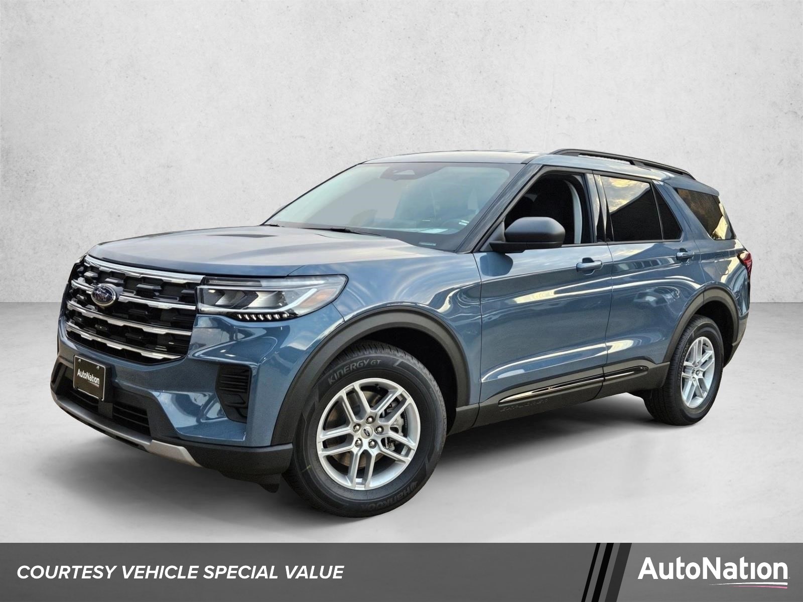 2026 Ford Explorer's photo