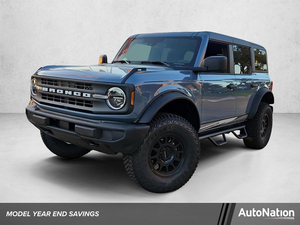 New 2025 Ford Bronco Base SUV
