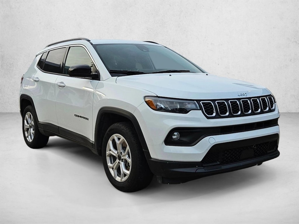 Used 2025 Jeep Compass Latitude SUV