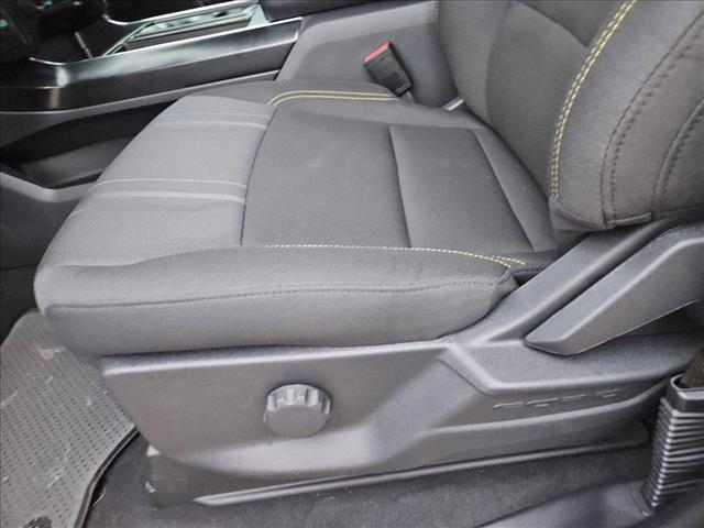 2025 Ford F-150 STX photo 4