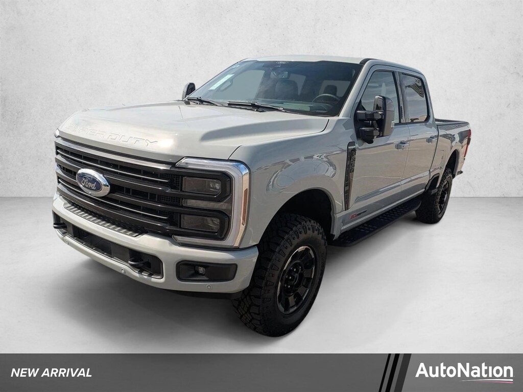New 2026 Ford F-350 Platinum Truck Crew Cab