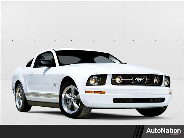 2008 Ford Mustang's photo