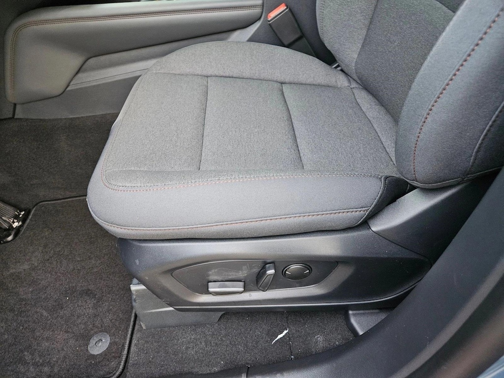 New 2026 Ford Explorer Active w/200A Pkg SUV