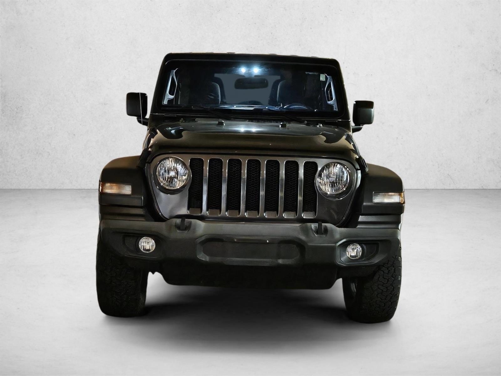 2018 Jeep Wrangler Sport S photo 2