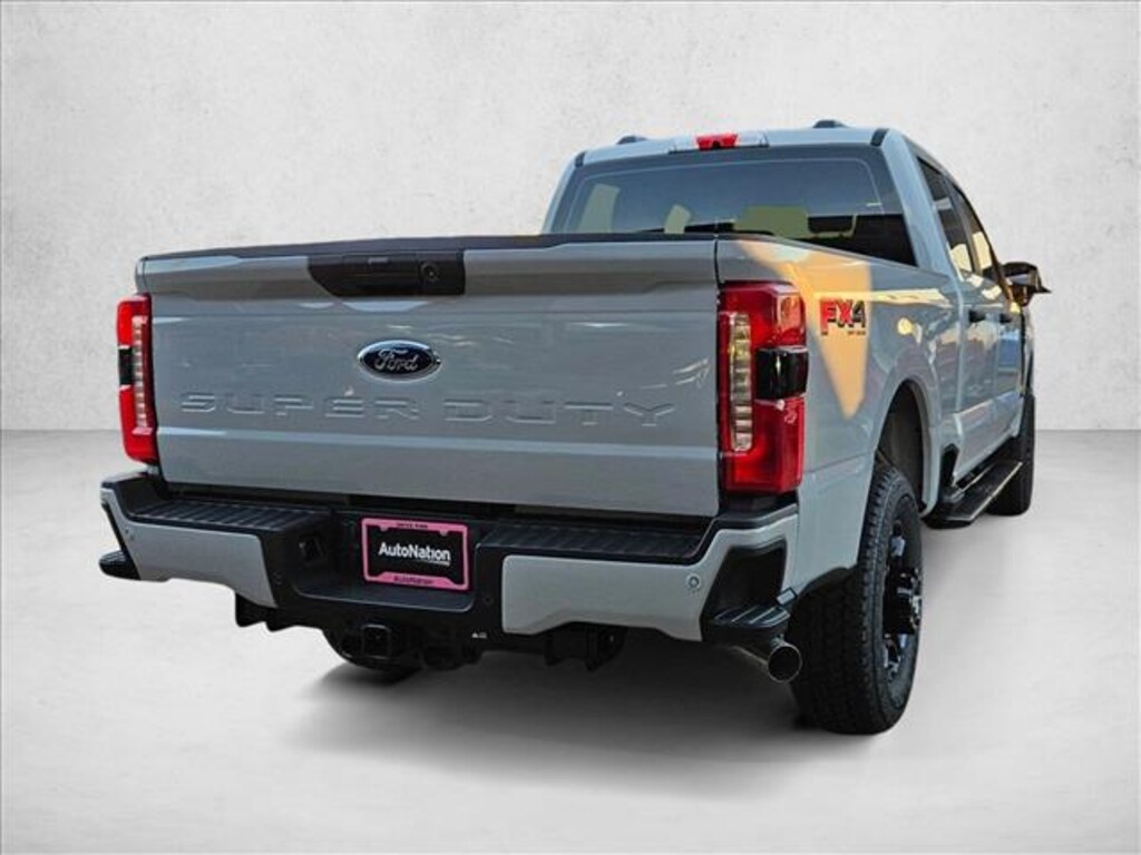 New 2026 Ford F-250 XL Truck Crew Cab