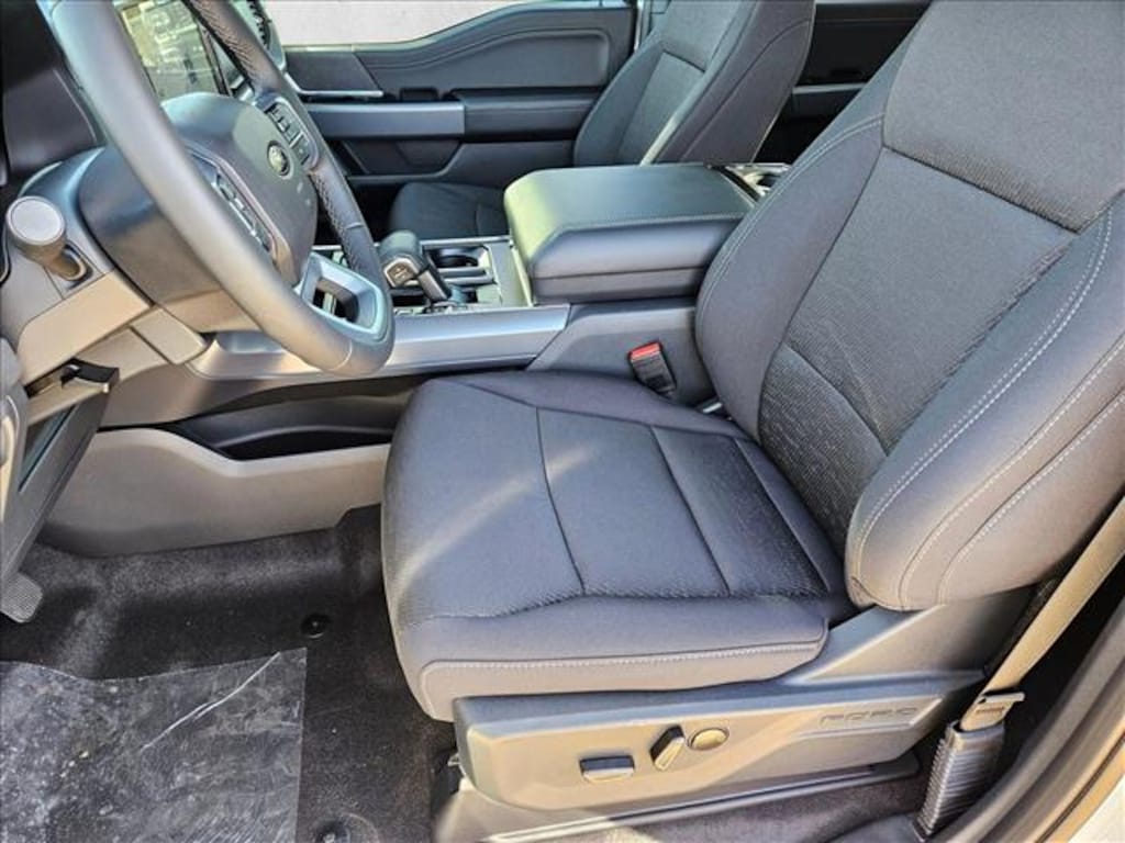 New 2026 Ford F-150 XLT Truck SuperCrew Cab