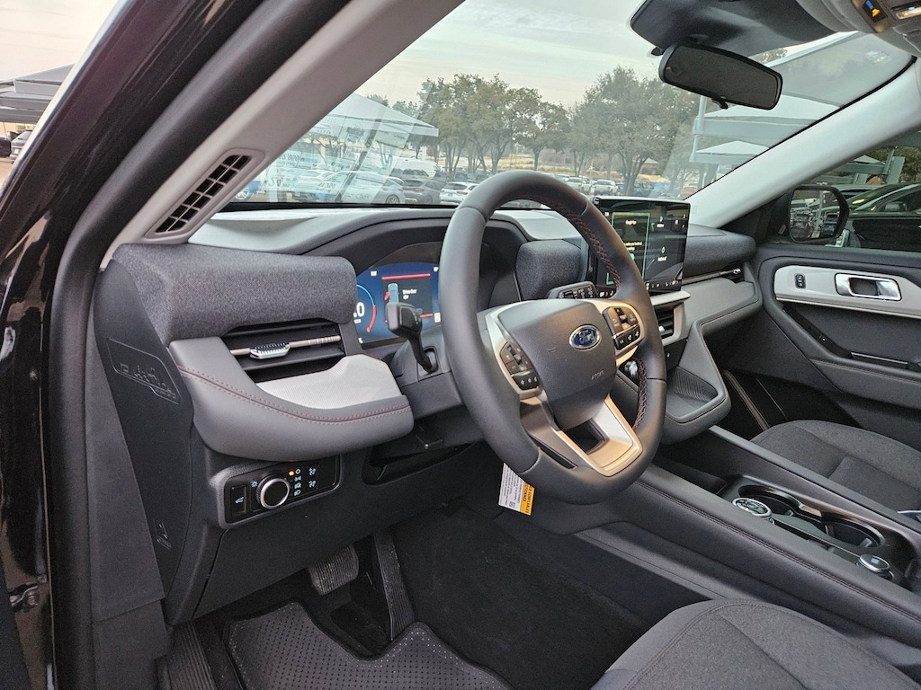 New 2026 Ford Explorer Active w/200A Pkg SUV