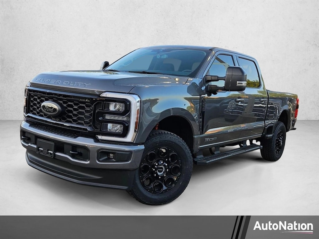 New 2026 Ford F-250 LARIAT Truck Crew Cab