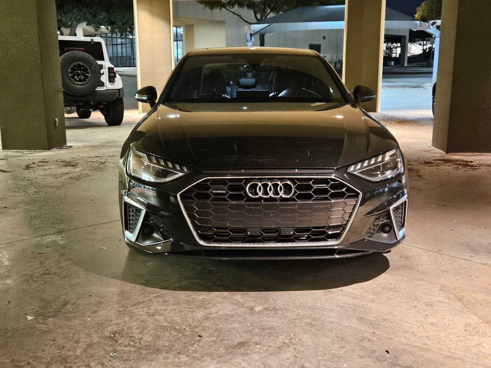 2020 Audi A4 Premium Plus photo 2