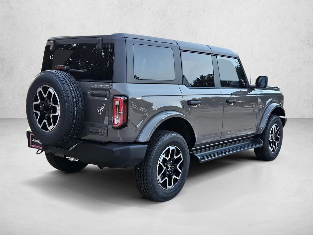 New 2026 Ford Bronco Outer Banks SUV