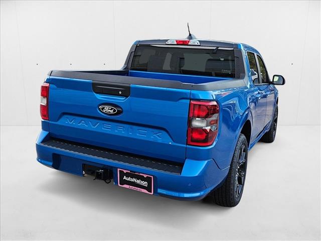 2025 Ford Maverick photo 2