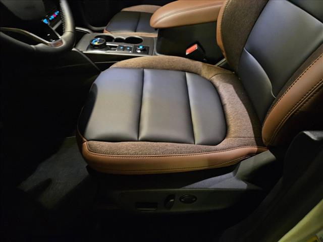 2025 Ford Bronco Sport Outer Banks photo 4