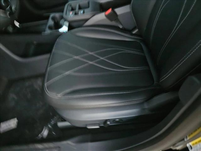 2025 Ford Mustang Mach-E Select photo 4