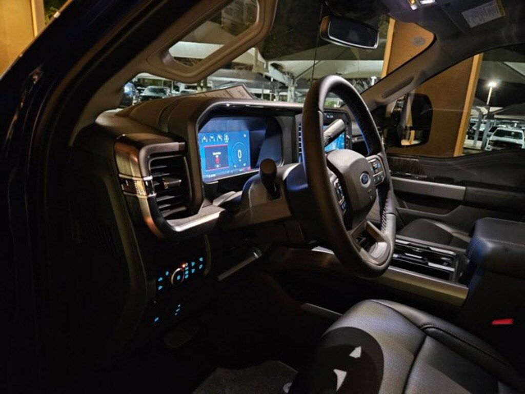 New 2026 Ford F-250 LARIAT Truck Crew Cab