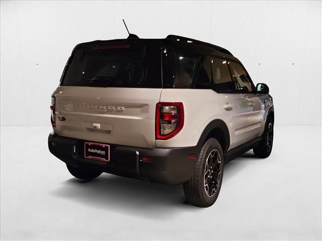 2025 Ford Bronco Sport Outer Banks photo 2