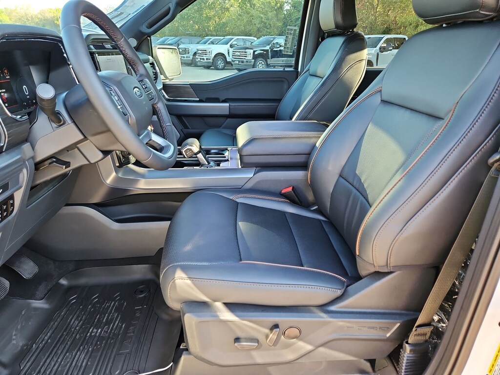 New 2026 Ford F-150 LARIAT Truck SuperCrew Cab