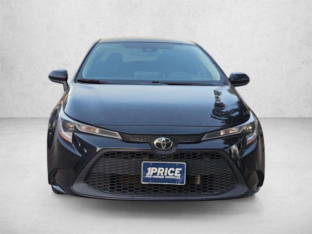 Used 2022 Toyota Corolla LE Sedan