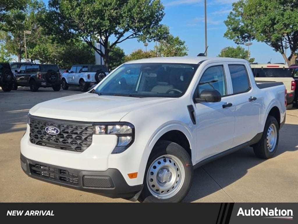 New 2025 Ford Maverick XL Truck SuperCrew