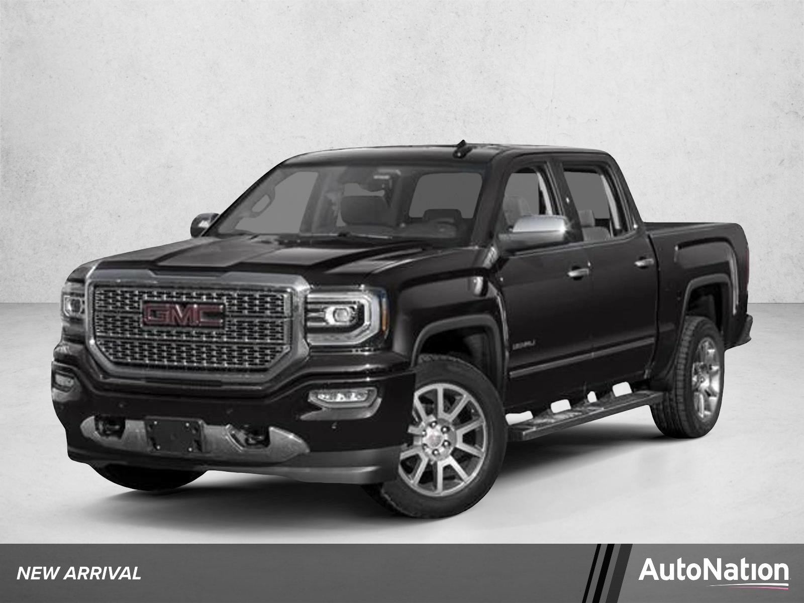 2017 GMC Sierra 4WD Crew Cab Short Box's photo