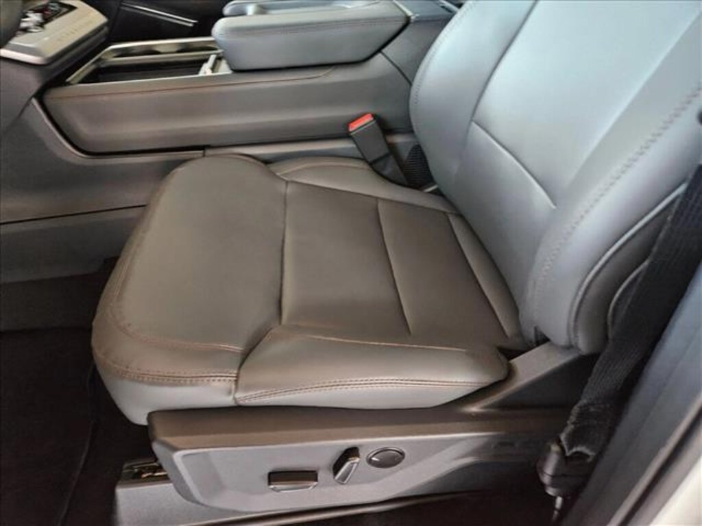 New 2025 Ford Expedition Max Active SUV