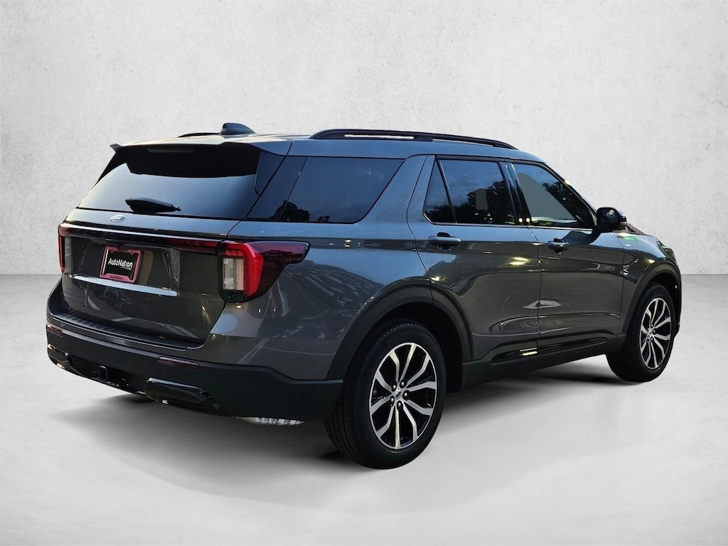 New 2026 Ford Explorer ST-Line SUV