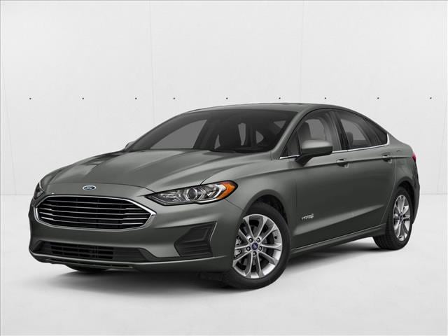 2019 Ford Fusion Hybrid Titanium's photo